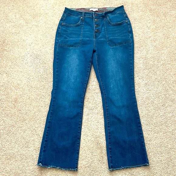 FRYE AND CO. Denim - FRYE AND CO. High Rise Cropped Bootcut Jeans